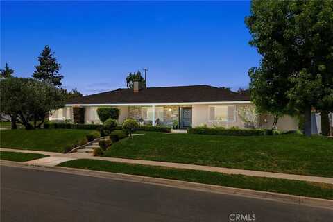 1831 Cockscrow Lane, North Tustin, CA 92705
