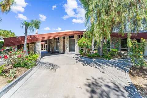 2360 Boulder Bluffs Court, Riverside, CA 92506