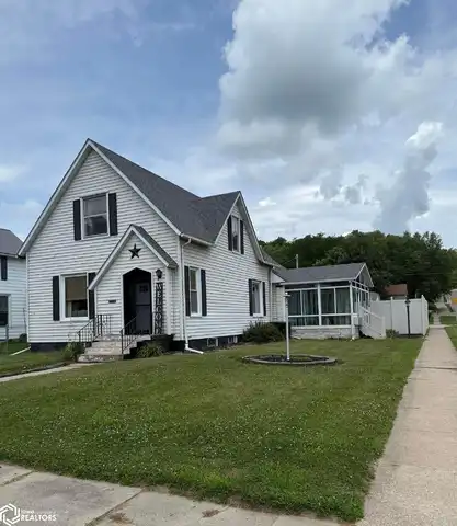 1501 Avenue C, Fort Madison, IA 52627
