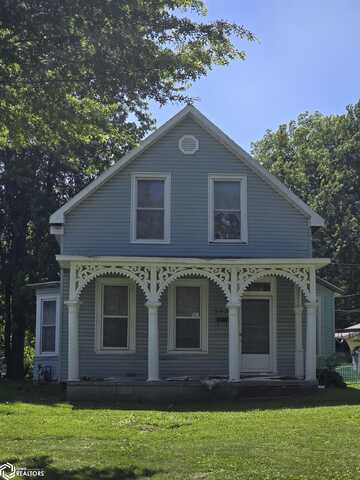 543 S Central Avenue, Burlington, IA 52601