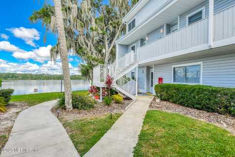222 RIVER BEND Place unit: Bldg C, Welaka, FL 32193