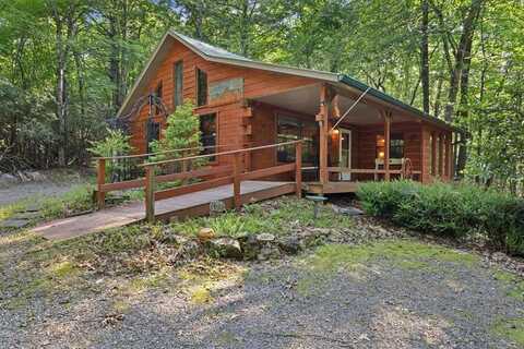 881 Sawyer Cove Road, Hayesville, NC 28904