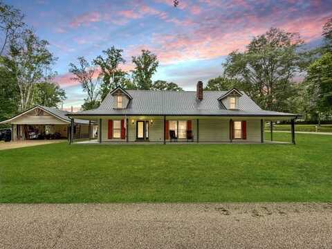 706 Benford, Fulton, MS 38843