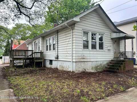 116 Bidwell Avenue, Staten Island, NY 10314