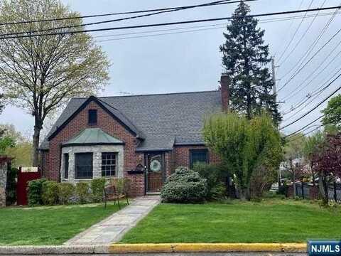499 Chestnut Street 1, Ridgefield, NJ 07657