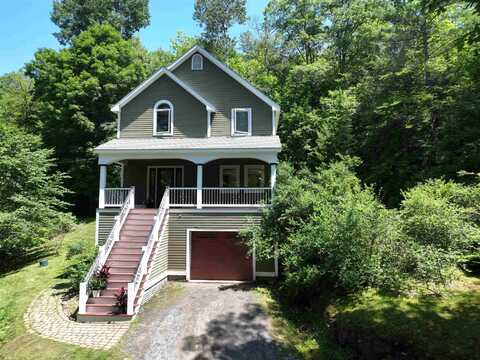2836 Daniels Farm Road, Waterford, VT 05819