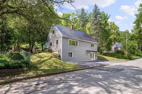 280 Lafayette Street, Saint Johnsbury, VT 05819