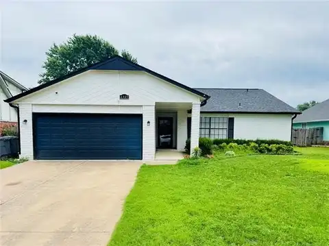 6329 S 110th East Avenue, Tulsa, OK 74133