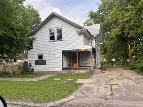 713 N Collins Avenue, Okmulgee, OK 74447