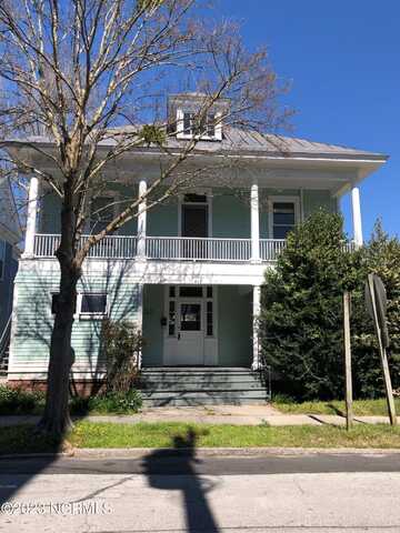 412 Johnson Street, New Bern, NC 28560