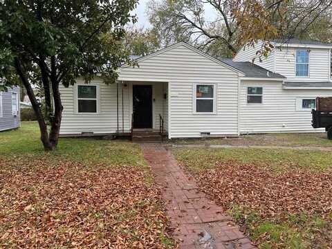 204 Graham Avenue, Bonham, TX 75418