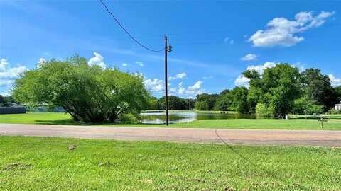 454 Holiday Village Drive, Quitman, TX 75783