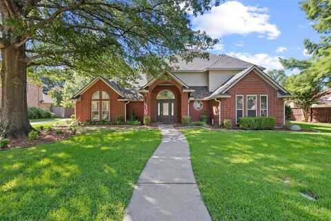 2830 Oak Creek Drive, Paris, TX 75462