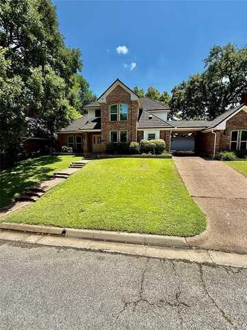 2004 Misty Creek Drive, Arlington, TX 76017