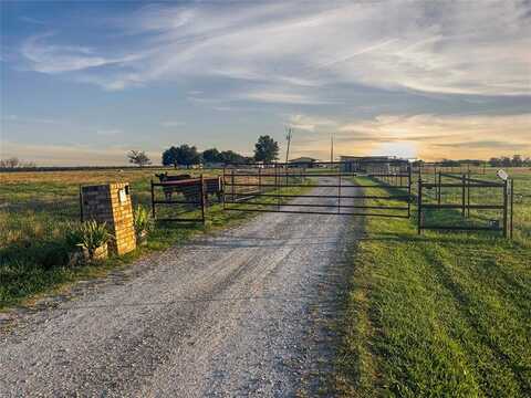 2546 County Road 4720, Wolfe City, TX 75496