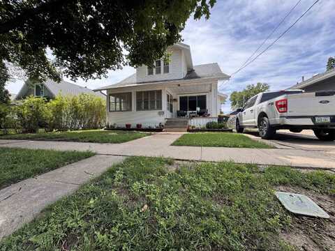 1209 S Mulberry St, Sioux City, IA 51106