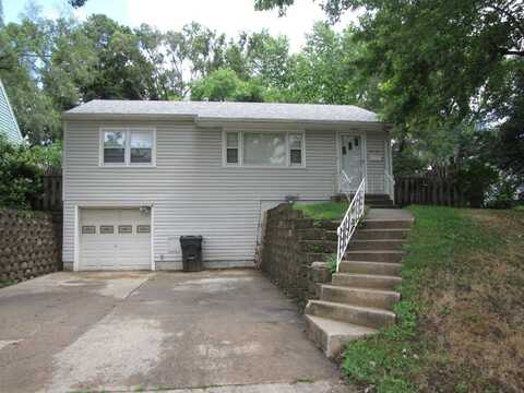2530 S Cecelia, Sioux City, IA 51106