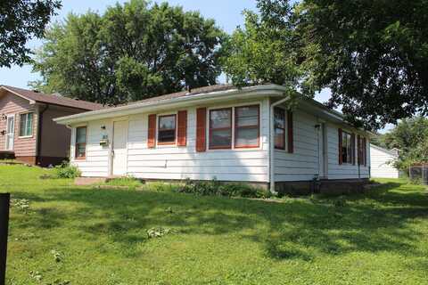 1821 S POMEGRANITE ST, Sioux City, IA 51106