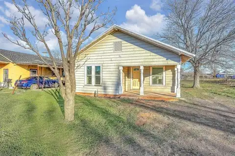214 W Dorothy Street, Hollis, OK 73550