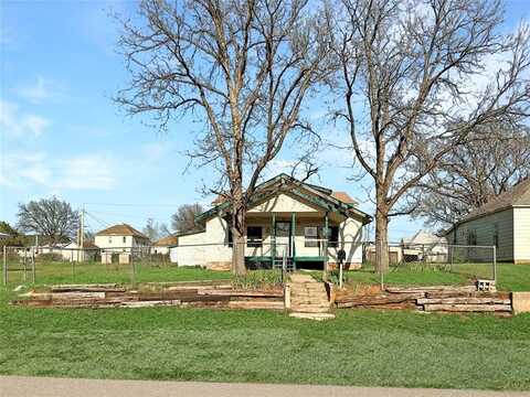 406 N 7th Street, Sayre, OK 73662