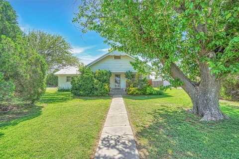 221 East Street, Martha, OK 73556