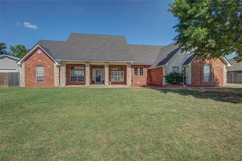 600 N Songbird Way, Mustang, OK 73064