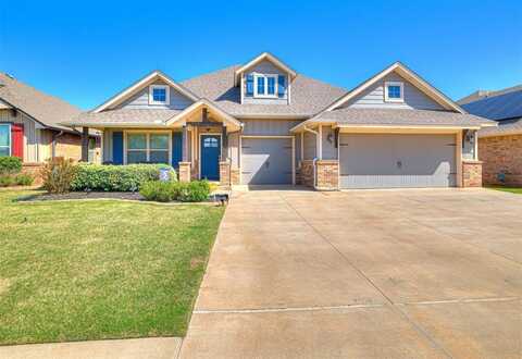 917 NE 34th Terrace, Moore, OK 73160