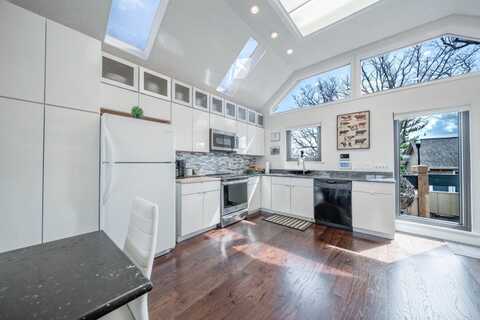 166 Falls Point Dr, Lake Ozark, MO 65049