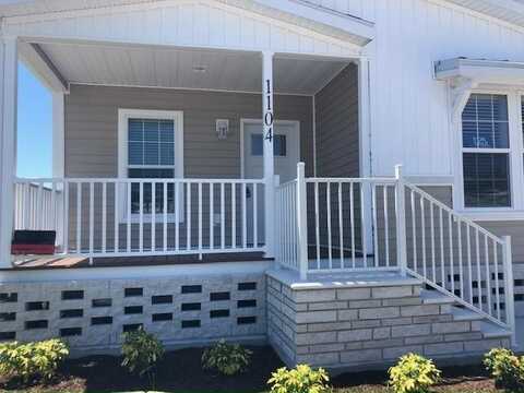 1104 Jacaranda Court, Naples, FL 34110