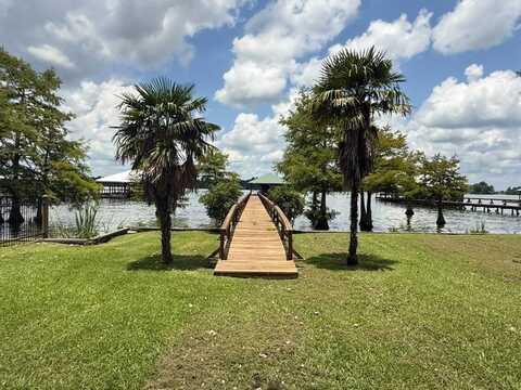 128 Cypress Pointe Drive, Saint Joseph, LA 71366