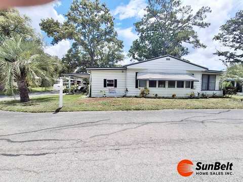 1704 B Sedgefield Lane, Ocala, FL 34472