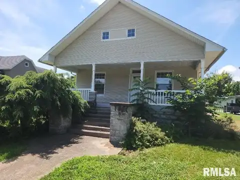 313 S 18TH Street, Herrin, IL 62948