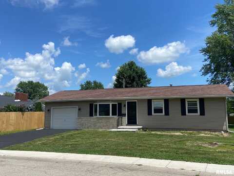 606 N Shumway Street, Taylorville, IL 62568