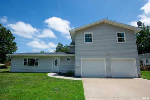 1008 5TH Avenue, Camanche, IA 52730