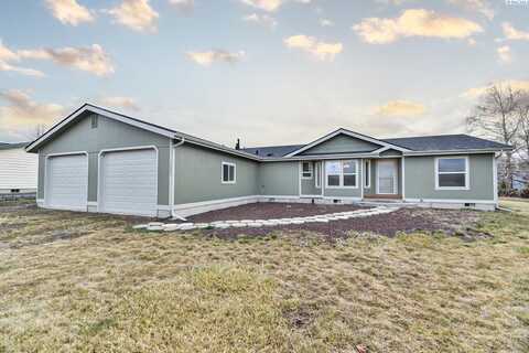 1202 Lincoln Street, Colton, WA 99113