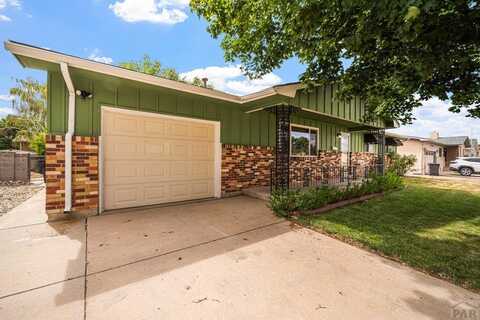 19 Cornell Circle, Pueblo, CO 81005