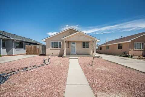 2240 Norwich Ave, Pueblo, CO 81003