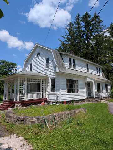1105 1105 Route 390, Cresco, PA 18326