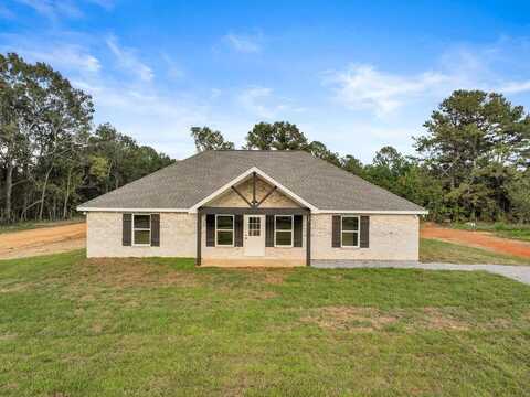 96 Matthews Rd., Carriere, MS 39426