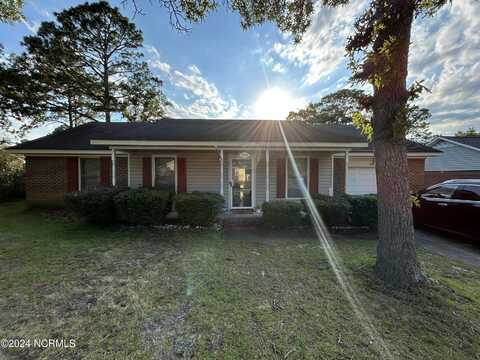 7313 Pebblebrook Drive, Fayetteville, NC 28314