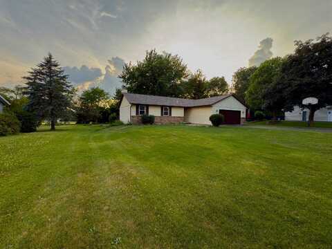 5827 Moosehorn, ROCKFORD, IL 61109