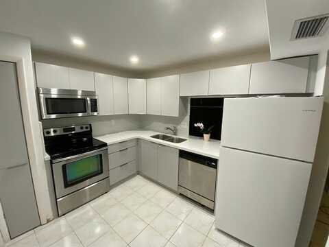 undefined, North Miami Beach, FL 33179