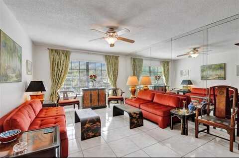 6750 NE 21st Rd, Fort Lauderdale, FL 33308
