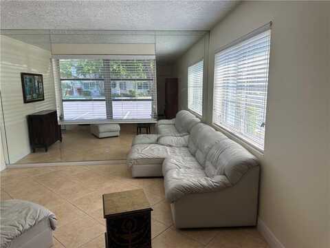 659 W Oakland Park Blvd, Oakland Park, FL 33311