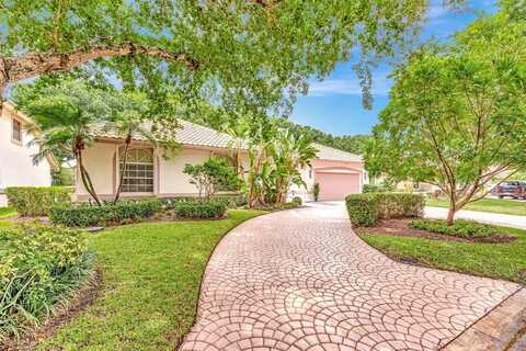 12055 S Classic Dr, Coral Springs, FL 33071