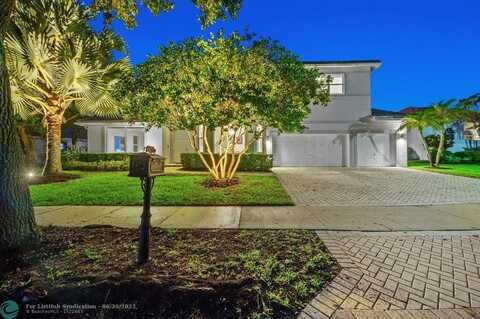 2683 Meadowood Ct, Weston, FL 33332