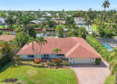 8318 SE Coconut Street, Hobe Sound, FL 33455