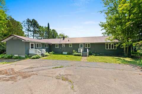 N8968 S PARK Drive, PORTERFIELD, WI 54159