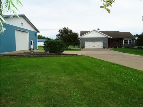 568 N Midway Road, Menomonie, WI 54751
