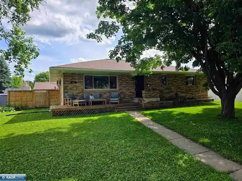 722 8th St. S., Virginia, MN 55792